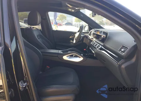 2024 Mercedes-Benz Amg Gle 63 Coupe S 4Matic+ z USA, uszkodzony, nr VIN 4JGFD8KB0RB167290